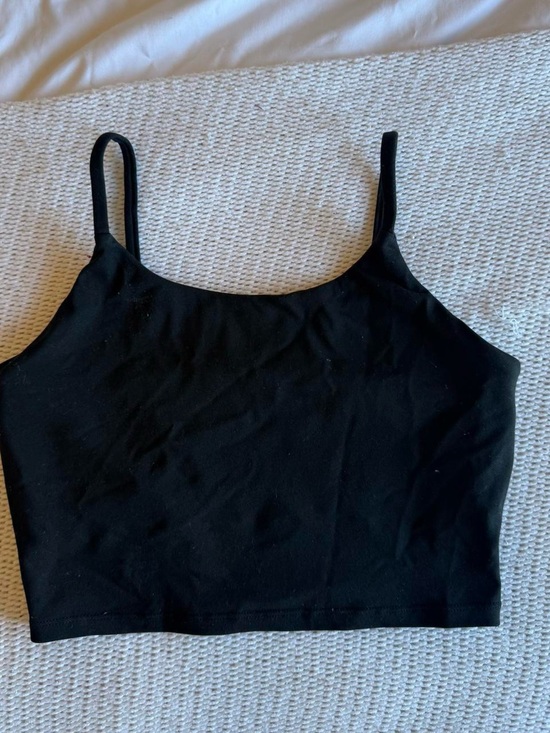 Tops - Black Women's Cropped Tank Top with Spaghetti Straps